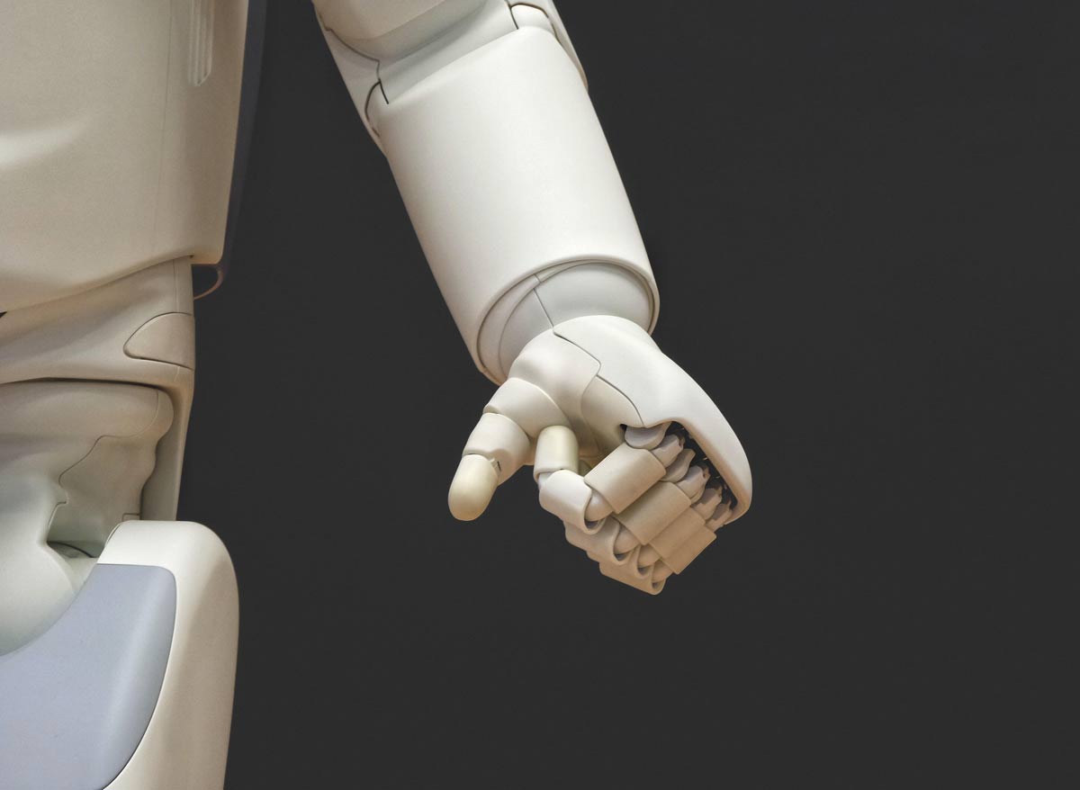 New study proves that robots can show empathy... towards other robots