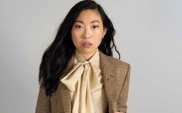 Following Awkwafina’s non-apology, here are 4 other non-black celebrities who spoke with a blaccent