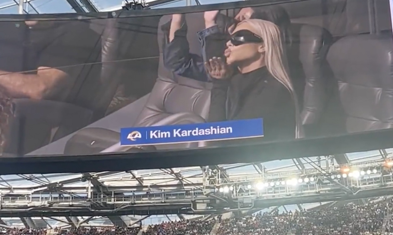 Kim Kardashian gets mercilessly booed by crowd at football game in viral video