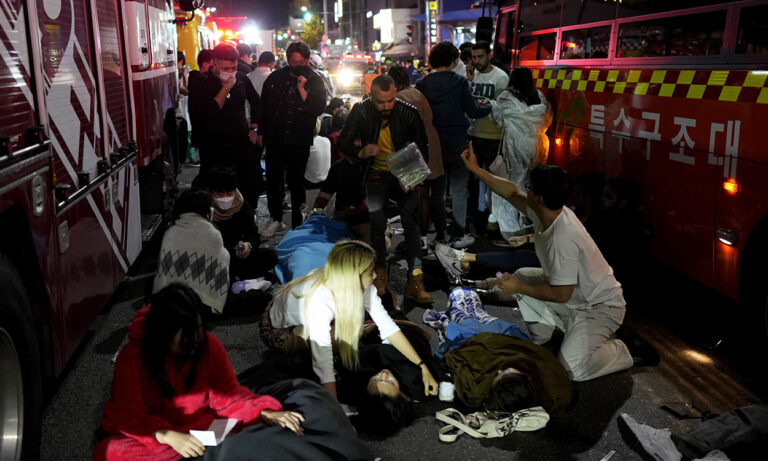 Seoul Halloween tragedy: Here is some advice that could save your life in a crowd crush