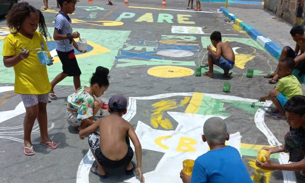 How street artist Júlio Fessô is redefining murals as Brazil’s new form of political activism