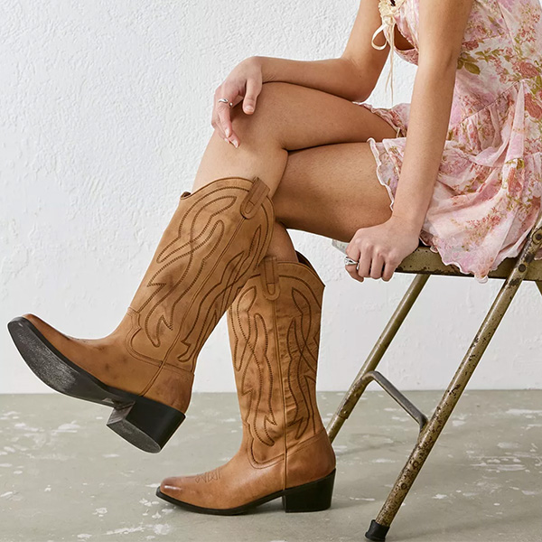 Master the viral coastal cowgirl TikTok aesthetic with these 5 fashion staples