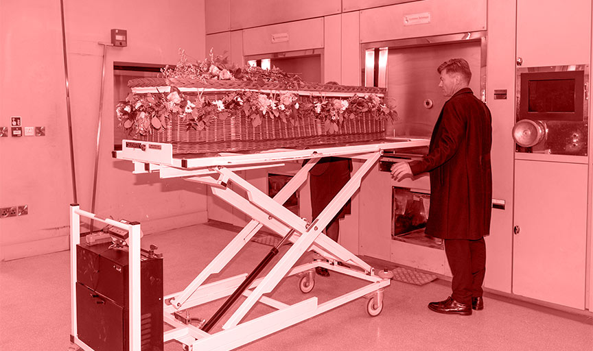 Woman miraculously comes back to life minutes before her